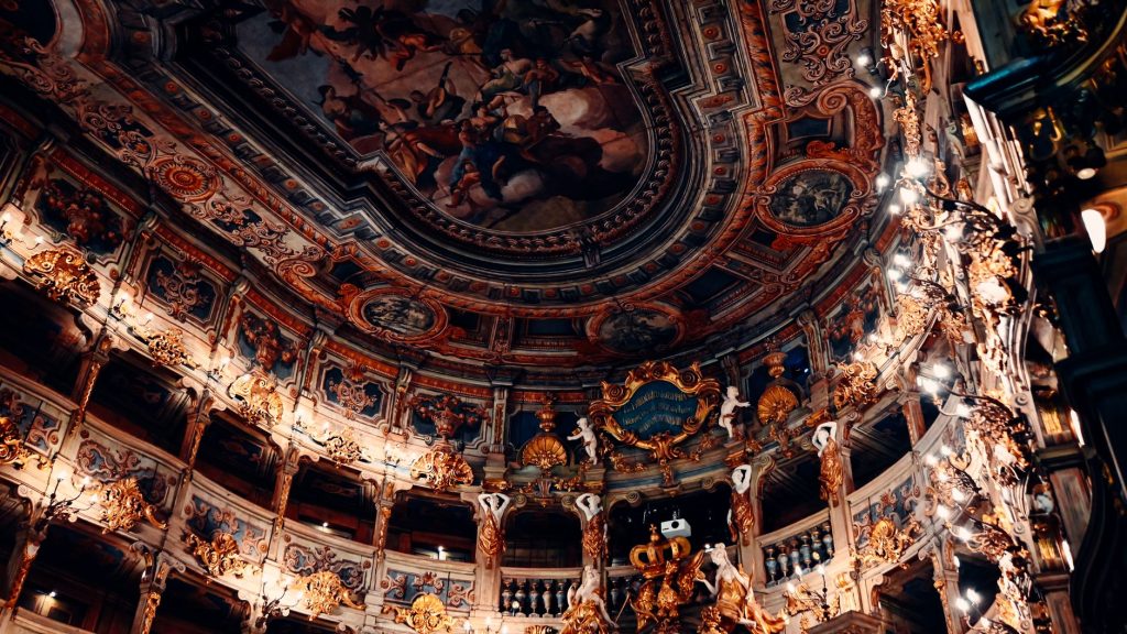 Barocker Theatersaal als Bild für einen Tagesausflug nach Bayreuth